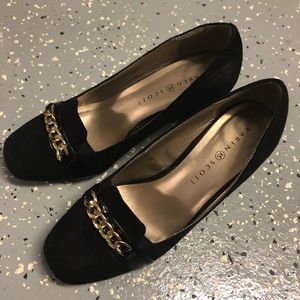 Karen Scott Hady pump